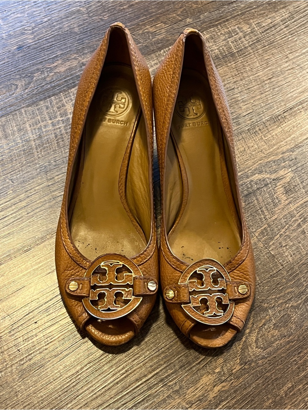 Tory Burch Leticia Peep-Toe Leather Wedge size 9.5